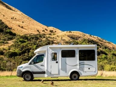 Motorhome (4 berth)