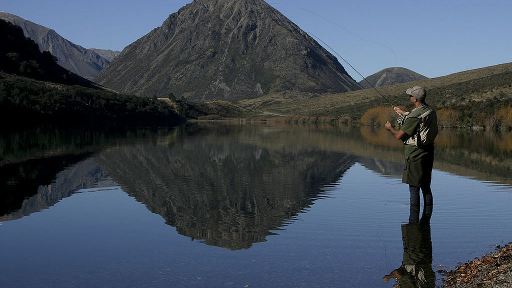 The Best Spots NZ has to offer to Fishing Aficionados | Transfercar