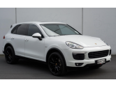 SUV